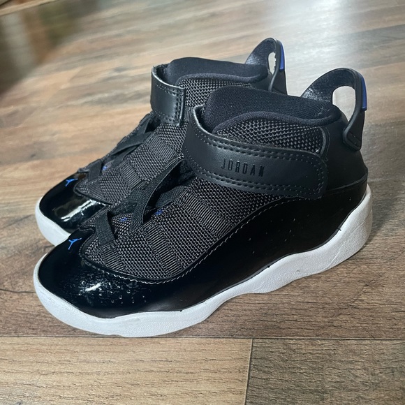 Jordan Other - Nike Jordan 6 Rings Basketball Shoes Toddler Boy’s Size 10c Black & Royal Blue